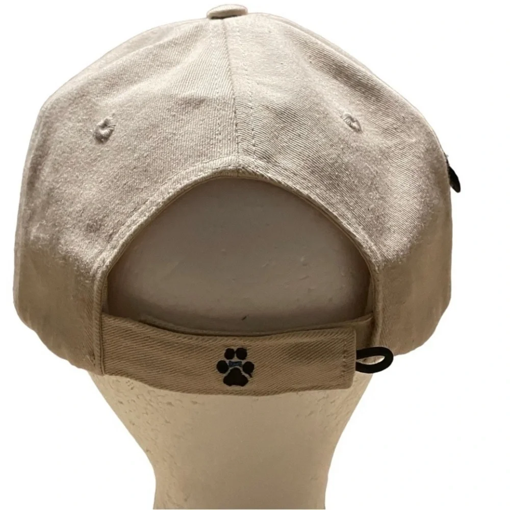 Your Breed Cap w/Embroidered Chesapeake Retriever on Front/Side Zippered Pocket